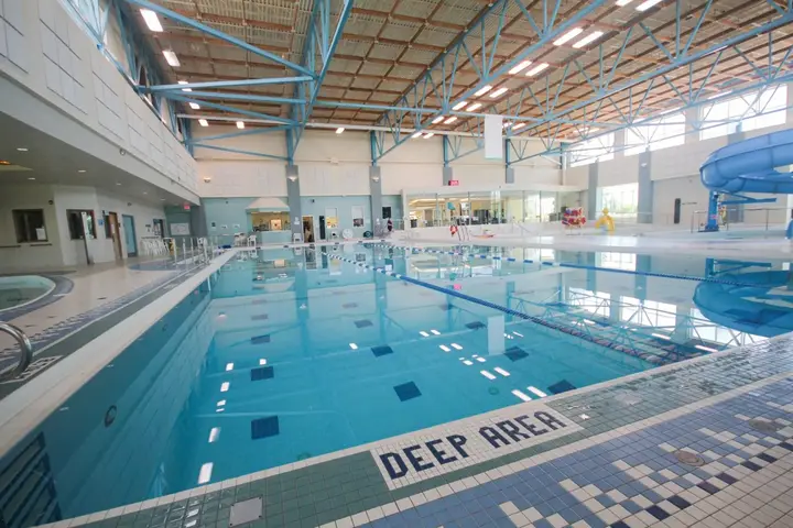 Gellert Community Centre (Canadian Tire 25m Pool + play pool), Halton Hills