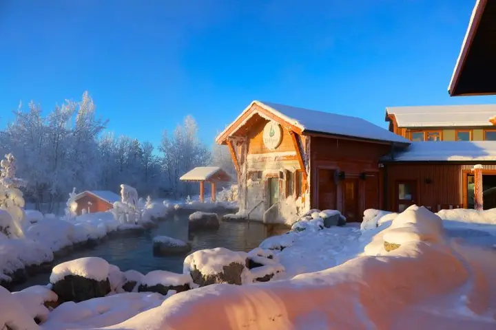 Pool at Eclipse Nordic Hot Springs (Takhini Hot Springs)