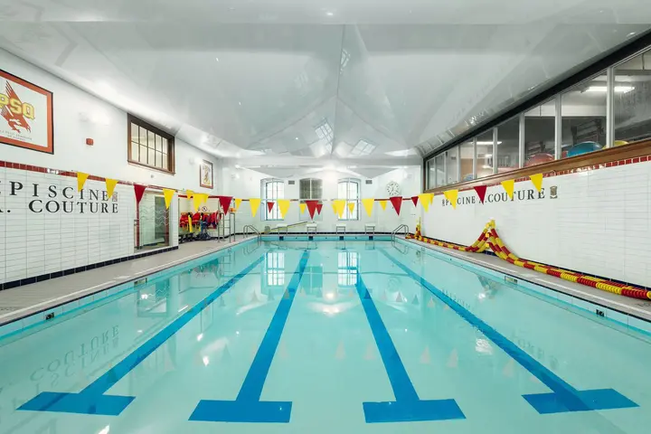 Pool at Piscine A. Couture (Collège François-de-Laval)