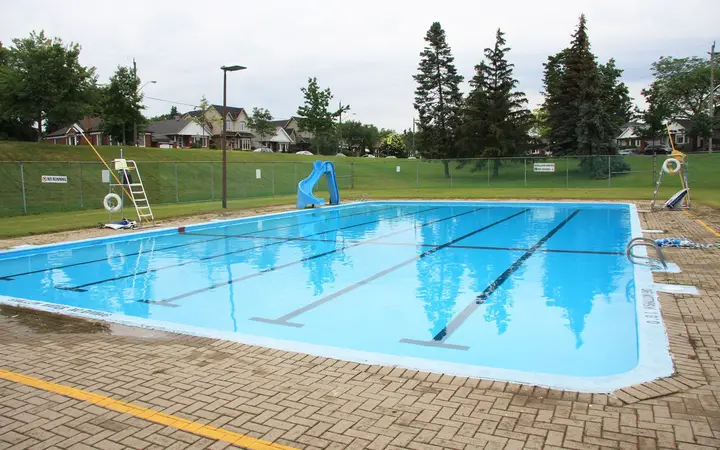 Pool at Blantyre Park Outdoor Pool
