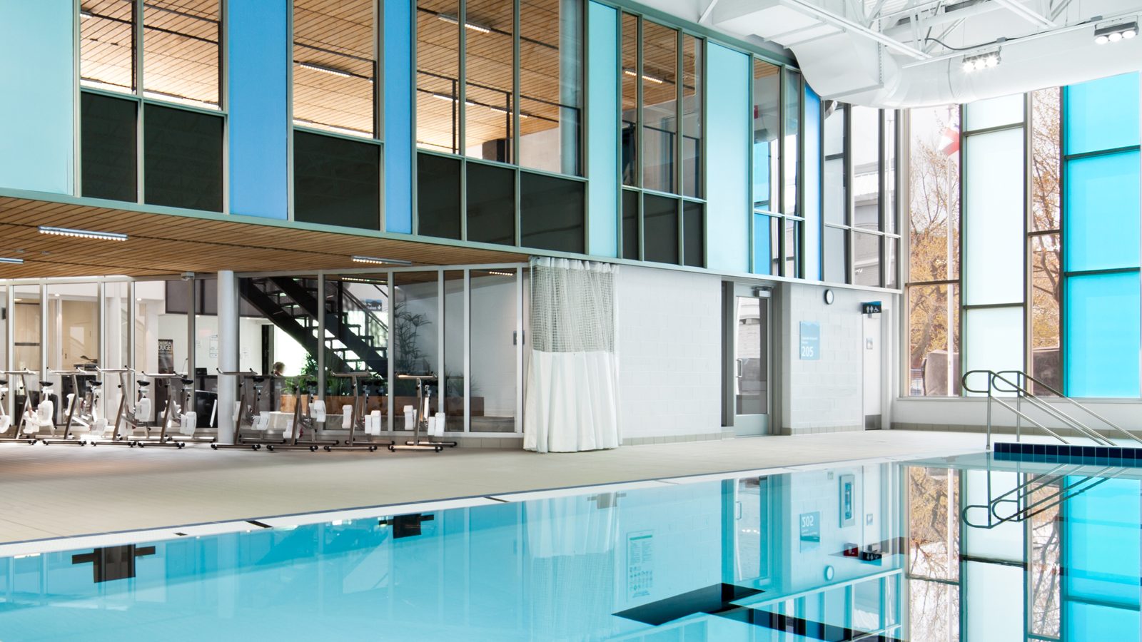 Photo : Piscine Annie-Pelletier
