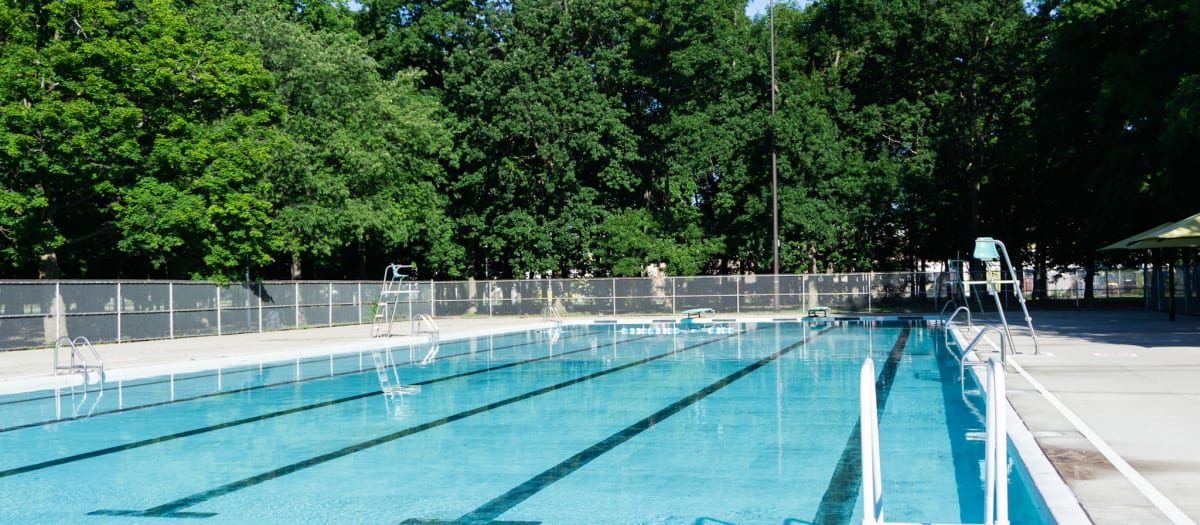 Photo : Piscine Marcelin-Wilson